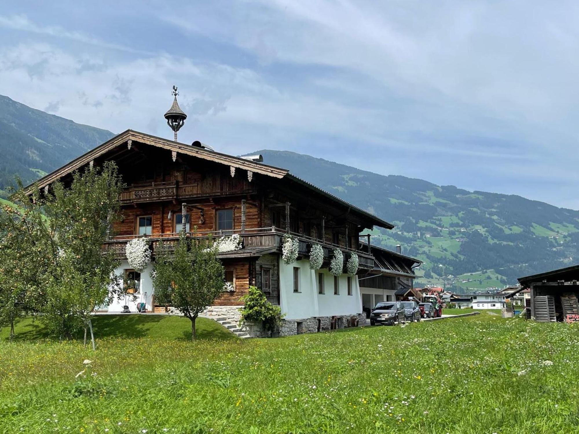 Blick Zum Mayrhofen Ramsau im Zillertal Esterno foto