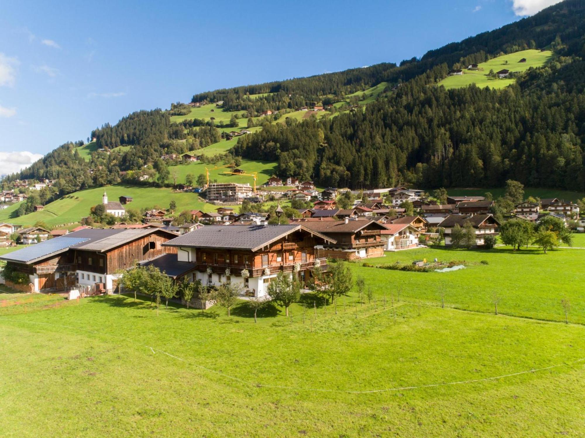 Blick Zum Mayrhofen Ramsau im Zillertal Esterno foto
