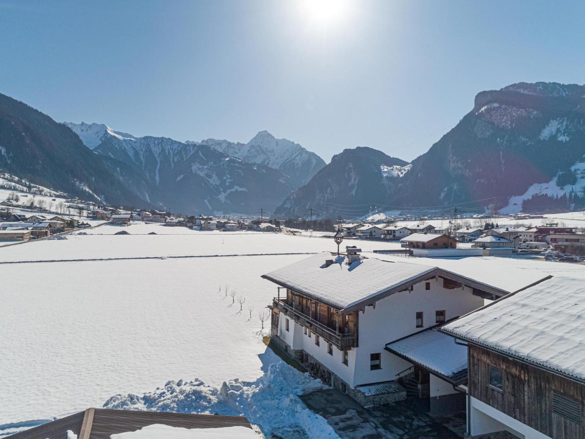 Blick Zum Mayrhofen Ramsau im Zillertal Esterno foto